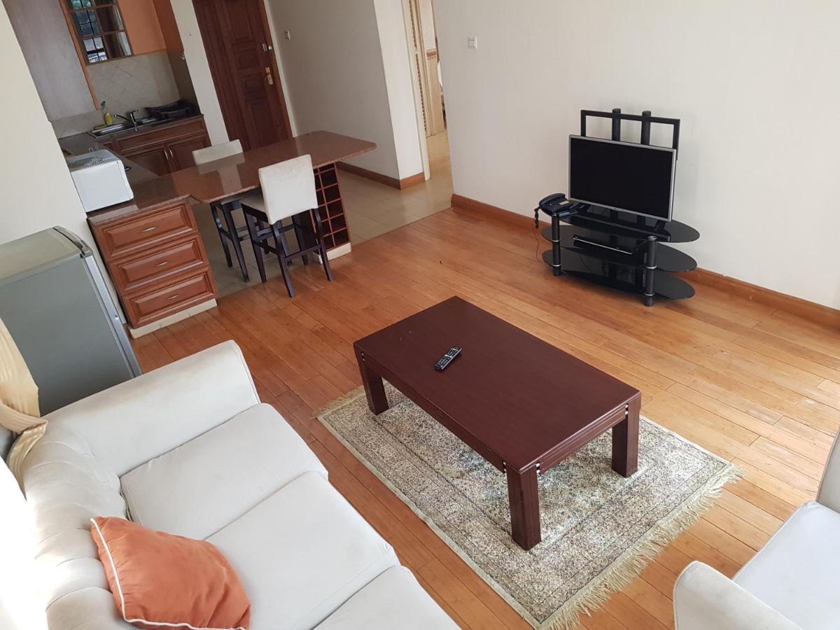 Natural Oak Apartments Nairobi Luaran gambar
