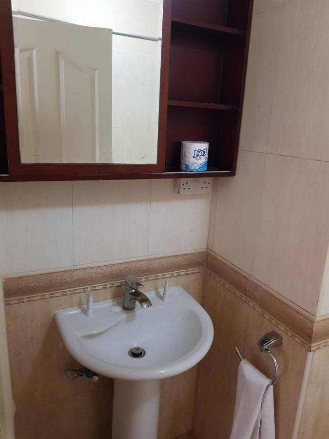 Natural Oak Apartments Nairobi Luaran gambar