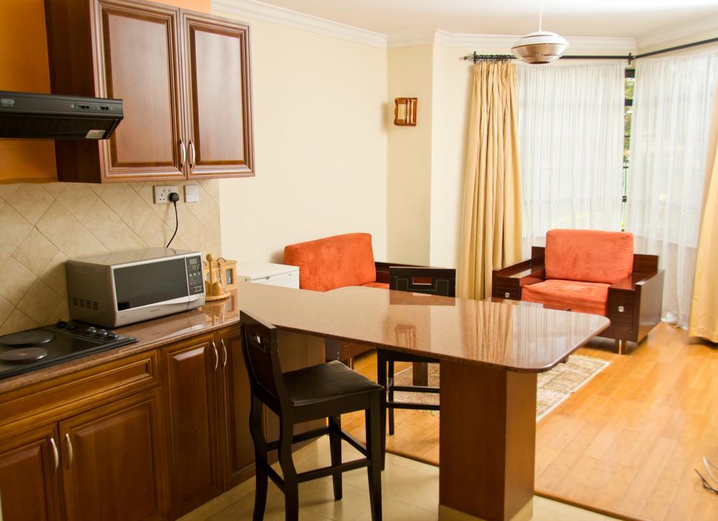 Natural Oak Apartments Nairobi Luaran gambar